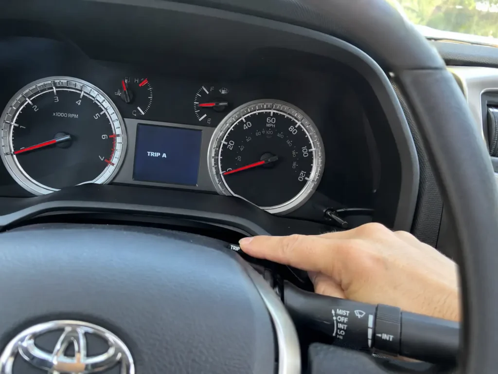 Toyota 4Runner oil life reset using Trip A display