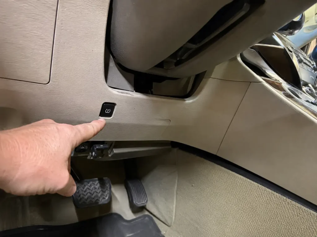Toyota Venza TPMS reset button location under steering column